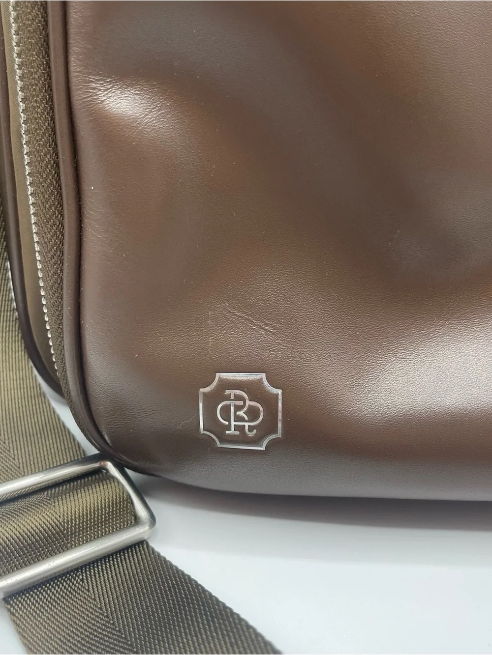 Oak and Rove Alto briefcase/duffel in brown leather